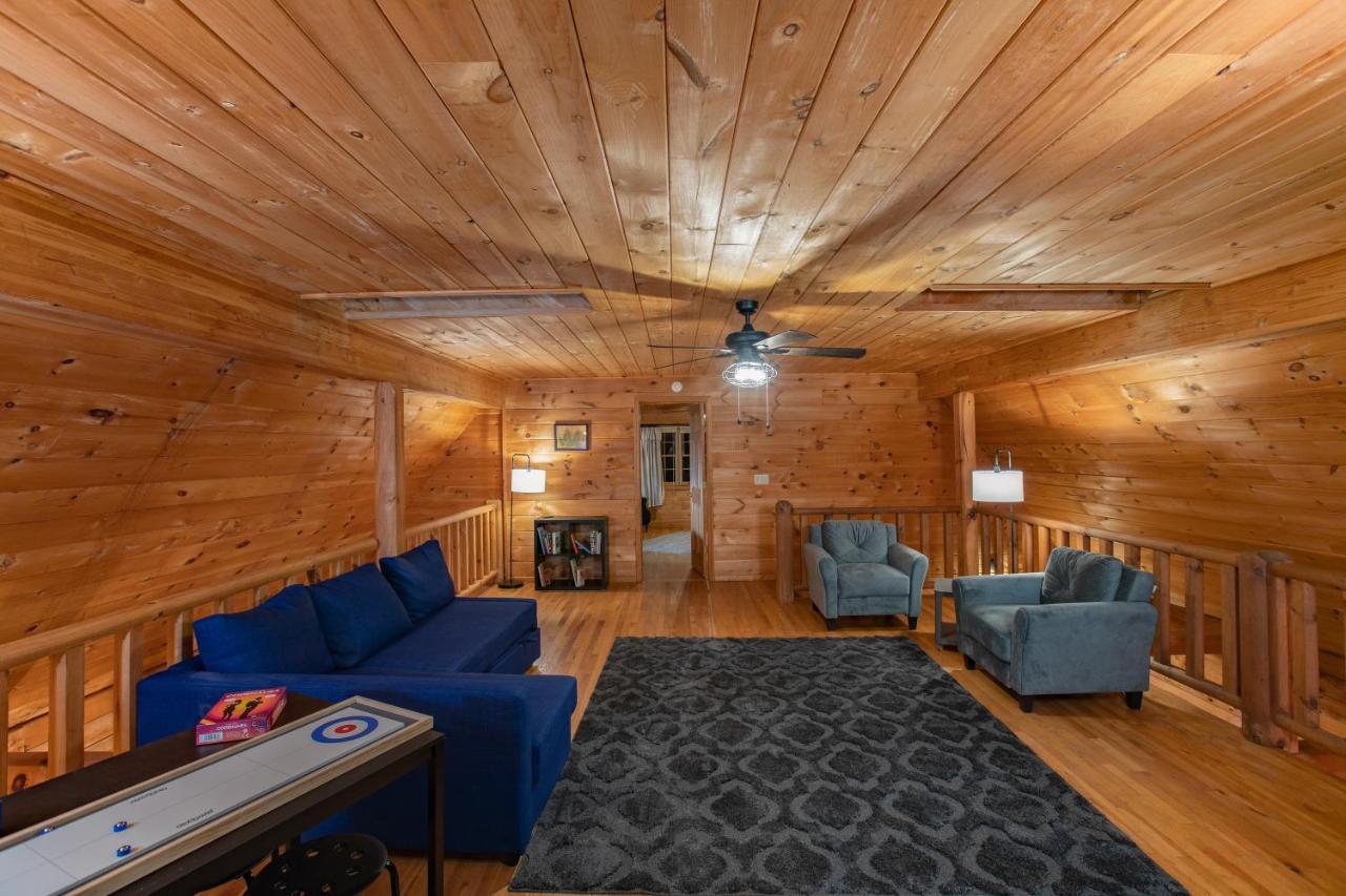 Treetops Cabin Easy To Asheville With Fast Wifi And Great View Swiss Exterior photo
